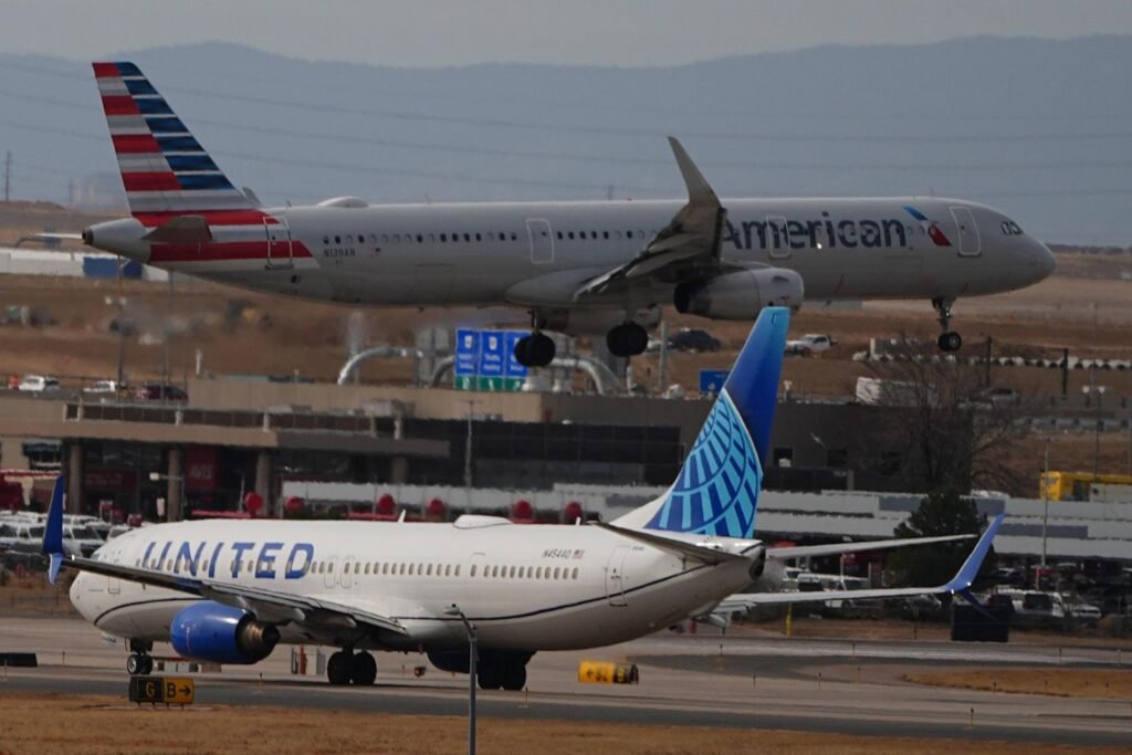 Power outage delays nearly 500 flights at Denver International Airport