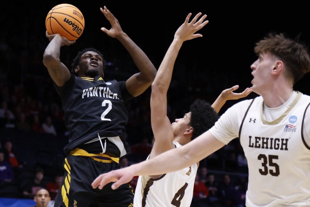 Prairie View A&M bests Lehigh for 1st NCAA tourney win