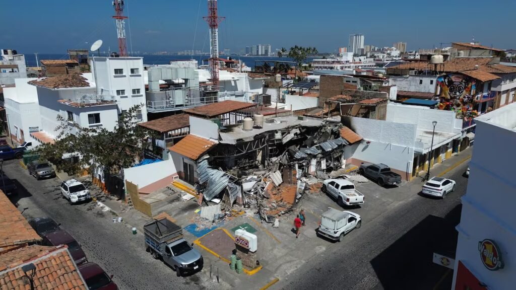 Puerto Vallarta, in the aftermath of El Mencho’s death: ‘We got the message; they’re in charge here’ | International Puerto Vallarta, in the aftermath of El Mencho’s death: ‘We got the message; they’re in charge here’ | International