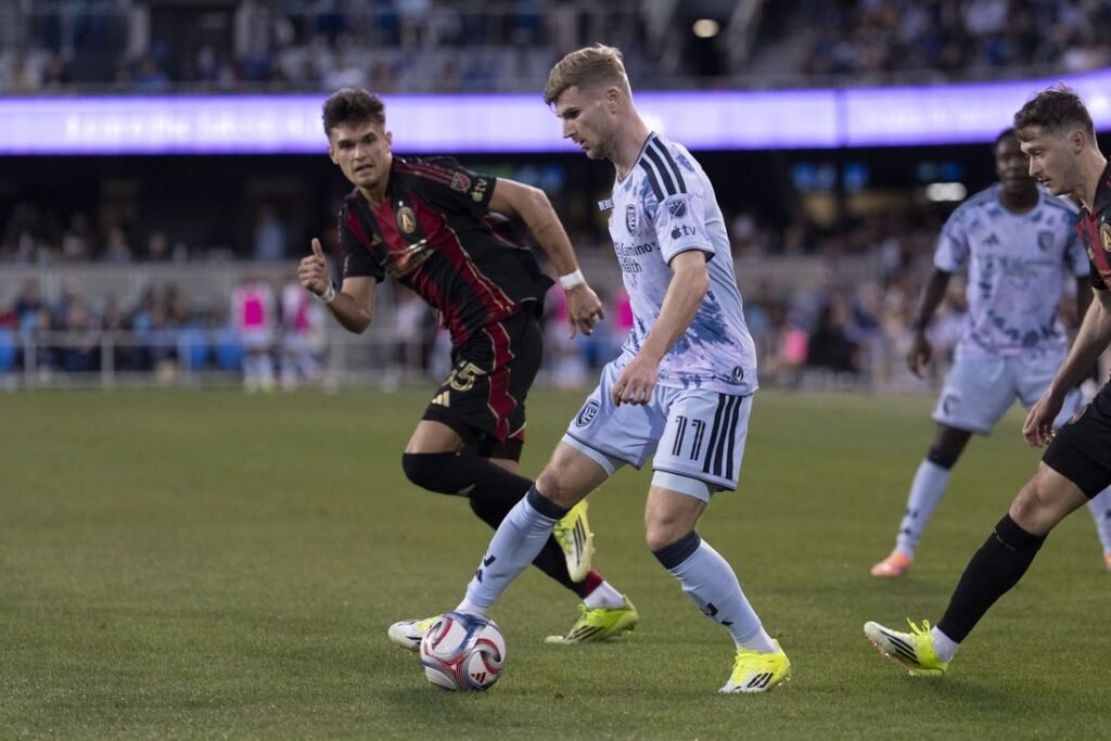 Roaring Earthquakes out to carry home success on road at Union