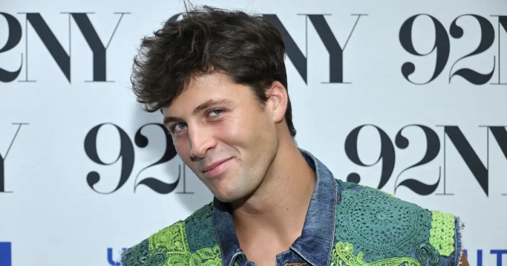 Rob Rausch Details 'Challenge' of Reading Audio Erotica, Smut