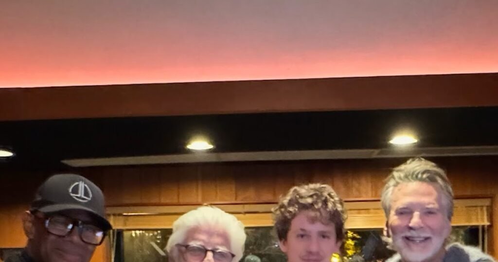 SOUND FIST: CHARLIE PUTH ft MICHAEL McDONALD & KENNY LOGGINS