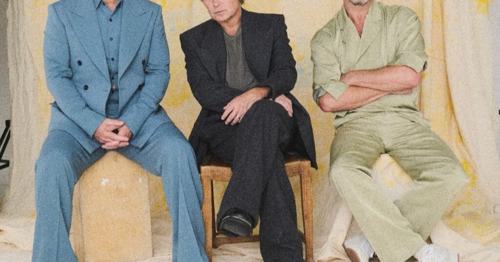 SOUND FIST: TAKE THAT - YOU 'RE A SUPERSTAR