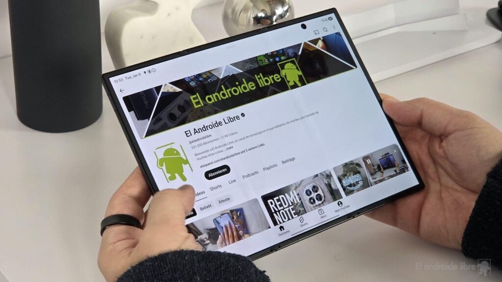 Samsung estaría preparando un nuevo modelo Galaxy Z TriFold, su móvil triple plegable que acaba de retirar del mercado