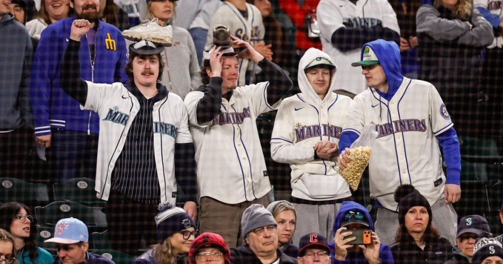 Seattle Mariners y KING 5 anuncian plan televisivo para transmitir 10 juegos Seattle Mariners y KING 5 anuncian plan televisivo para transmitir 10 juegos