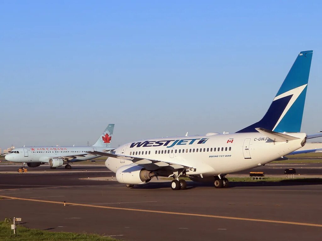 Seconds from disaster: The terrifying growth of 'runway incursions'