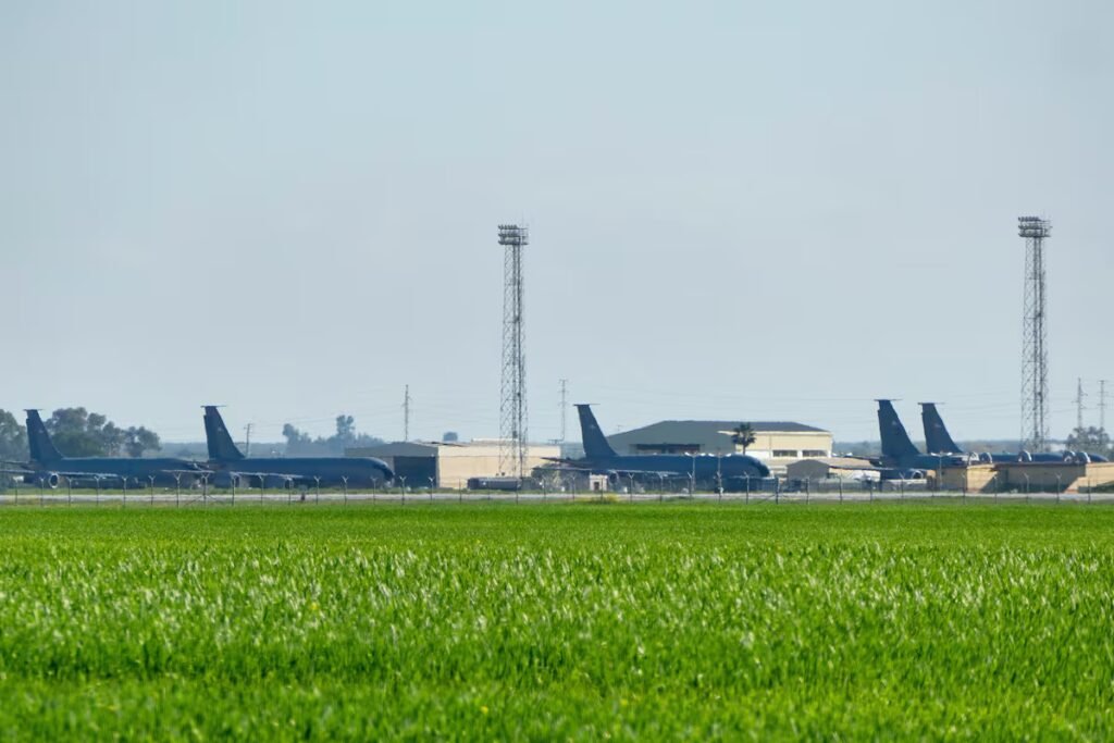 Spain refuses to provide military support for US attack on Iran and distances itself from France, Germany and the UK | International Spain refuses to provide military support for US attack on Iran and distances itself from France, Germany and the UK | International