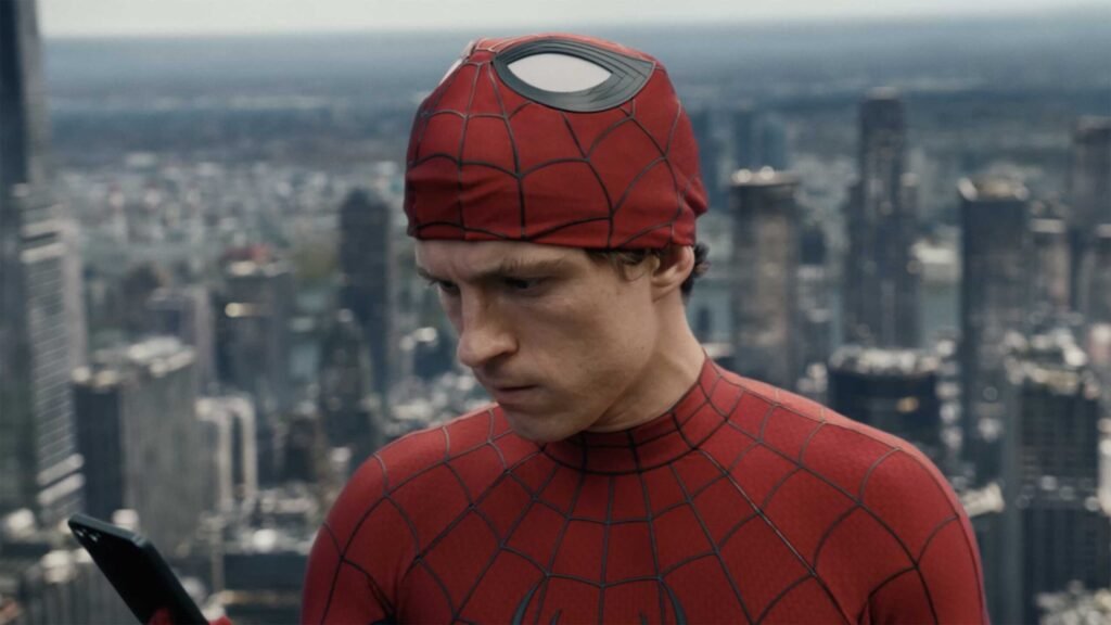 Spider-Man uses a Galaxy Z Flip in Brand New Day, despite supposedly being broke