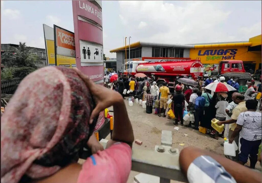 Sri Lanka goes to four-day week amid Hormuz oil crisis