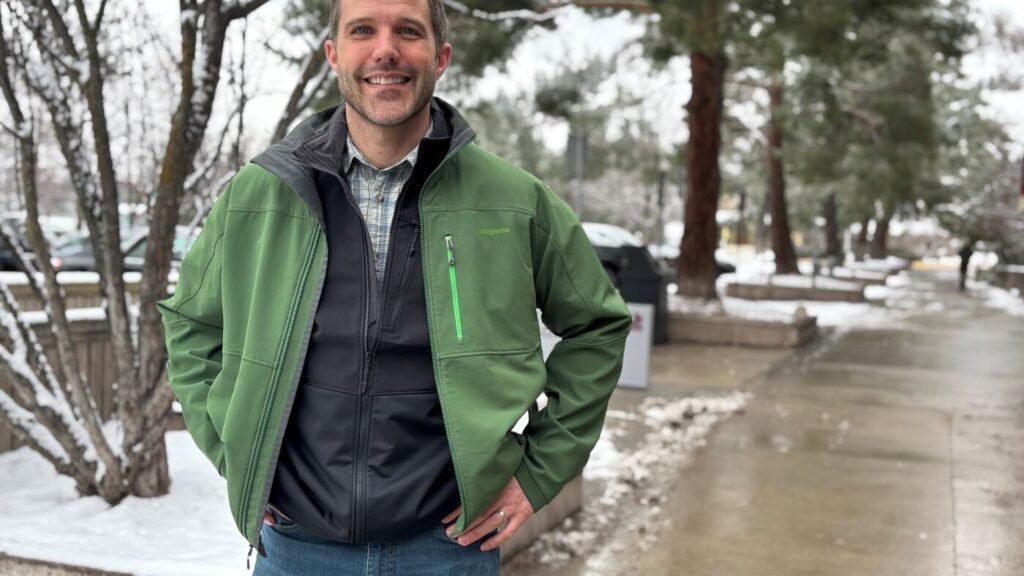 Steve Daines surprise Senate resignation independent candidate : NPR