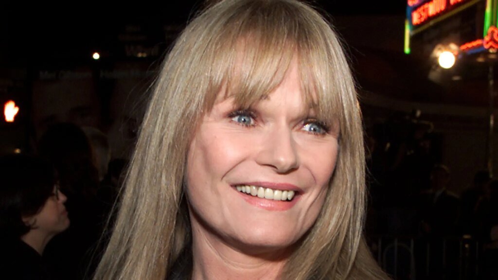 'Superman' Star Valerie Perrine Dead at 82