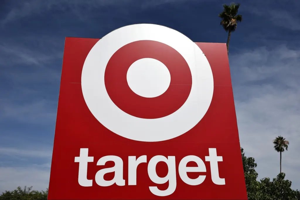 Target’s New CEO Announces Store Changes After Sales Slump Target's New CEO Announces Store Changes After Sales Slump