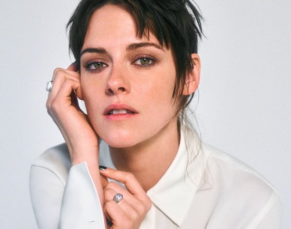 The Challenger: Prime Video Orders Limited Series with Kristen Stewart Playing Sally Ride – canceled + renewed TV shows, ratings The Challenger: Prime Video Orders Limited Series with Kristen Stewart Playing Sally Ride - canceled + renewed TV shows, ratings