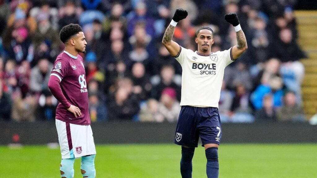 'The only way is up', says Summerville after starring in huge West Ham win at Fulham