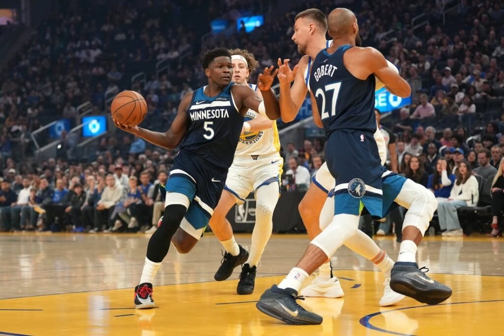 Timberwolves snap losing streak vs. undermanned Warriors