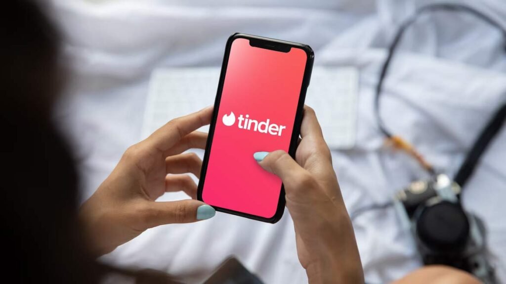 Tinder may use AI to analyze your camera roll