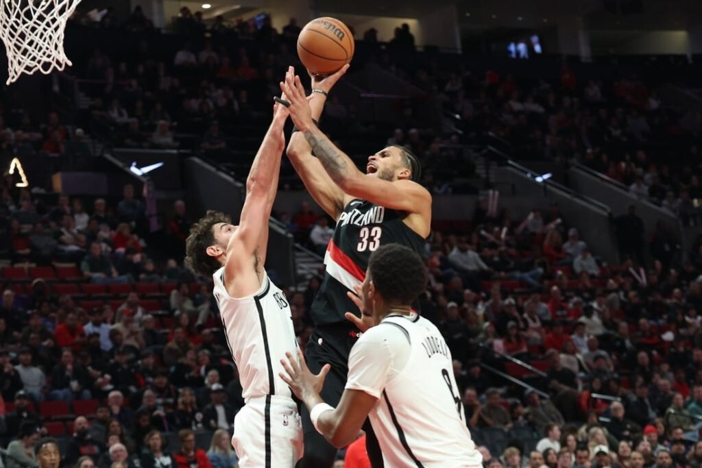Toumani Camara's career night helps Blazers trounce Nets
