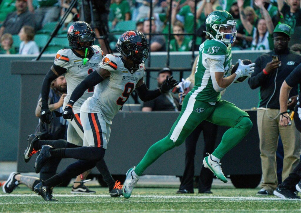 Trevor Harris believes Canadian receivers Dhel Duncan-Busby, Ajou Ajou could 'take off' for Riders