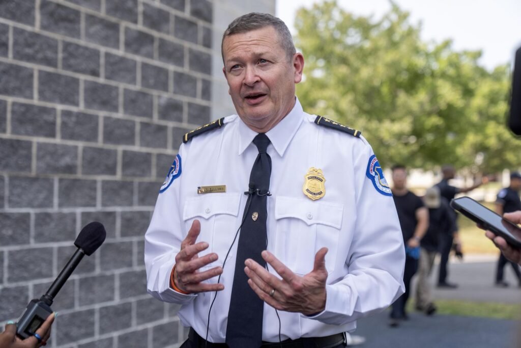 U.S. Capitol Police request first-ever $1 billion budget, citing increasing threats on lawmakers