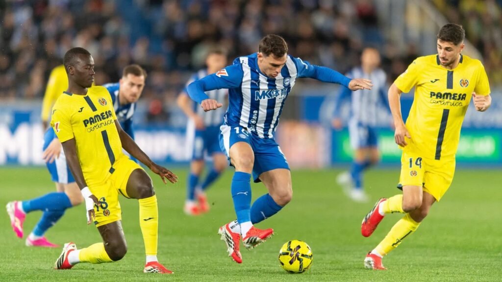 Villarreal’s stoppage time sting ruins home debut for Alaves coach Villarreal's stoppage time sting ruins home debut for Alaves coach