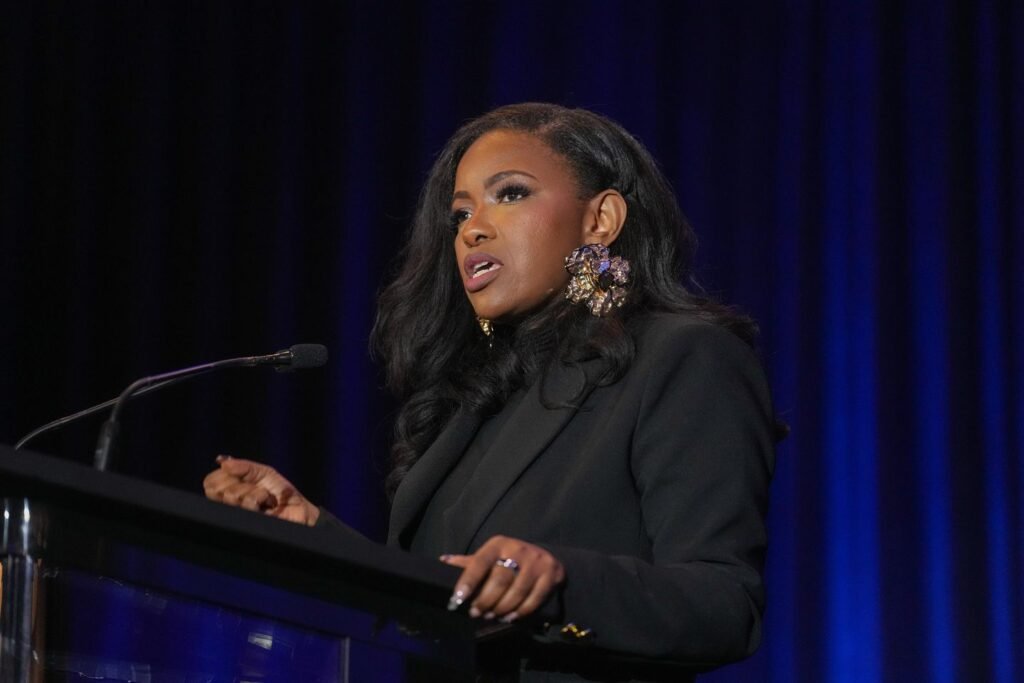 Wanted fugitive shot by Dallas police reportedly worked on Rep. Jasmine Crockett's security detail