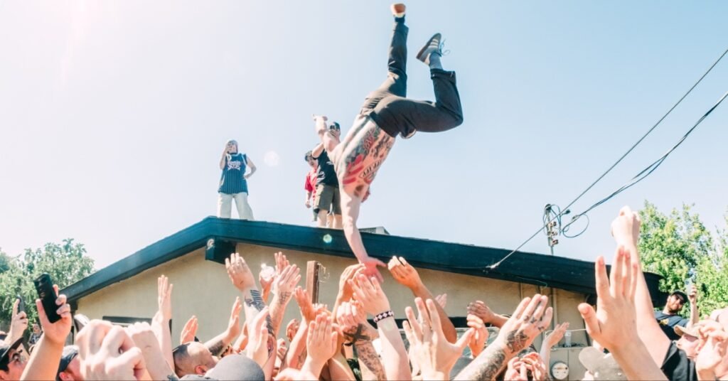 Watch Haywire cover Trapped Under Ice’s “Pleased to Meet You” in Baltimore