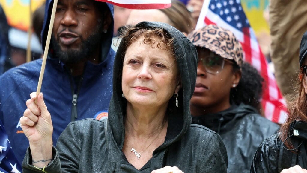 What Does the ‘No Kings’ Protest Mean? Learn About Its Purpose Here – Hollywood Life What Does the ‘No Kings’ Protest Mean? Learn About Its Purpose Here – Hollywood Life