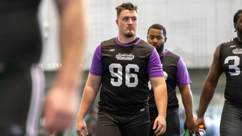 Who’s the top offensive lineman at the CFL Combine? Who's the top offensive lineman at the CFL Combine?