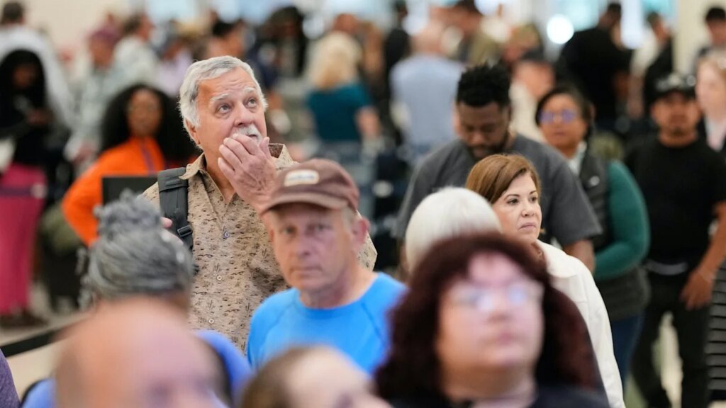 ‘This is a dire situation’: TSA wait times hit record-highs at airports on Day 40 of the shutdown ‘This is a dire situation’: TSA wait times hit record-highs at airports on Day 40 of the shutdown