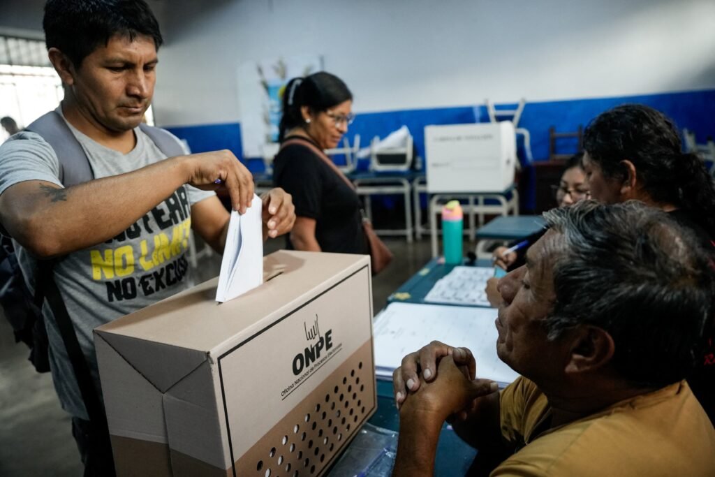 Abstention and blank votes, the undisputed winners of Peru’s elections Abstention and blank votes, the undisputed winners of Peru’s elections