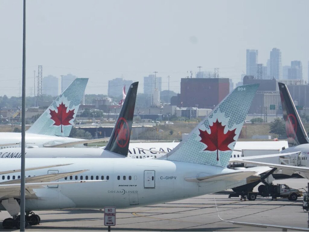 Air Canada jet narrowly avoids collision in close call at JFK airport