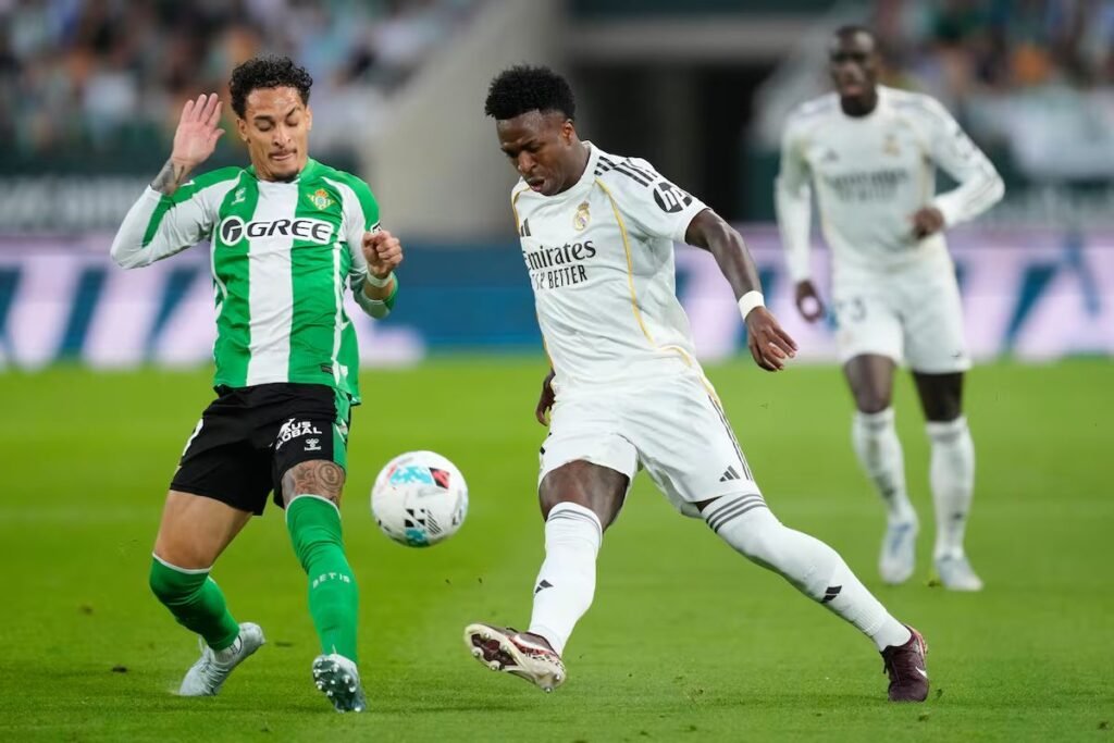 Bellerin spoils Real Madrid trip to the Feria with late Betis equaliser