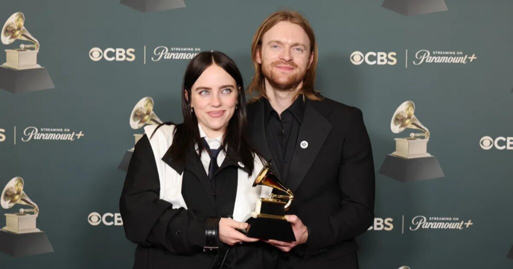 Billie Eilish Addresses Brother Finneas 'Falling Out' Rumors