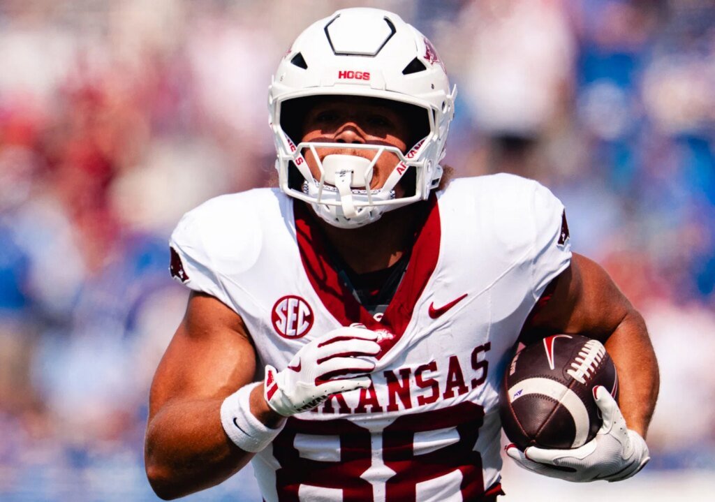 Canadian TE Rohan Jones signs NFL undrafted free agent contract with Los Angeles Rams: sources