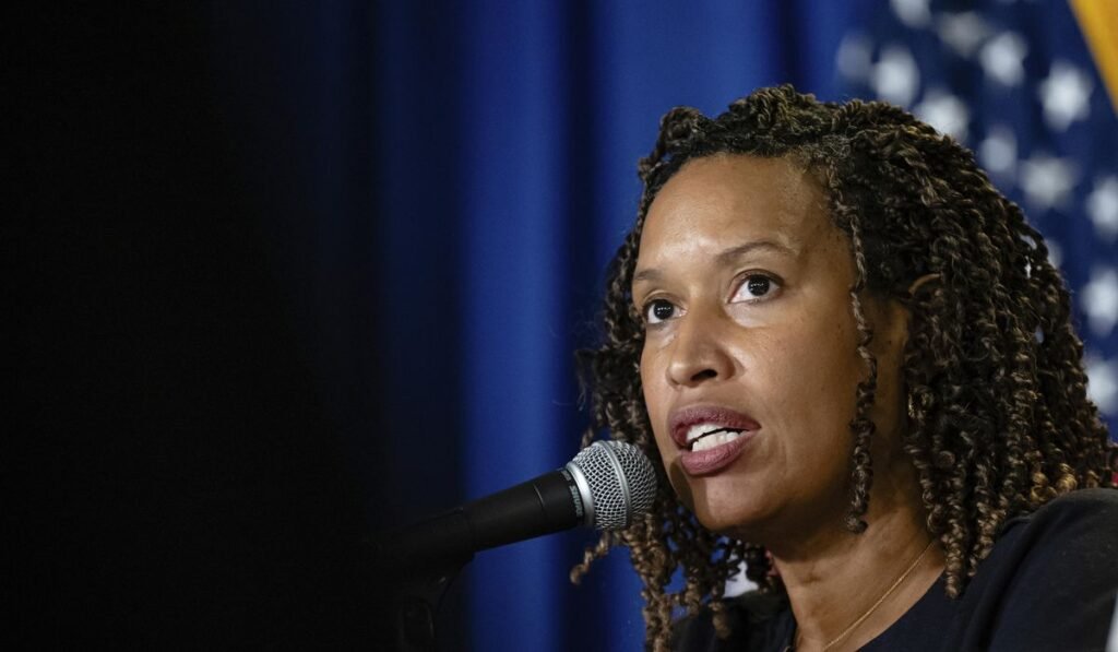 D.C. Council gives initial approval to permanent curfew, but does not extend emergency powers