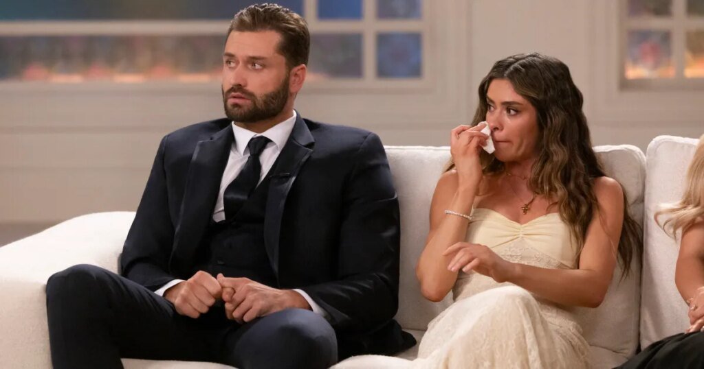 Dakota Mortensen Says Taylor Grabbed His Neck: Police Report