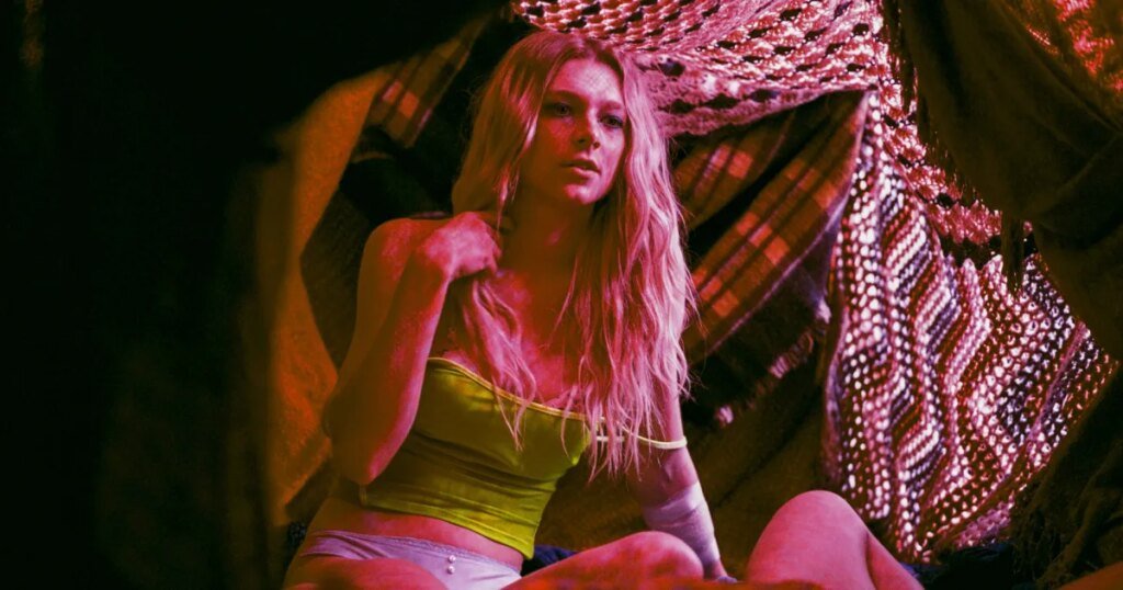 Euphoria's Hunter Schafer Has Topless Scene, Lexi Is a Virgin