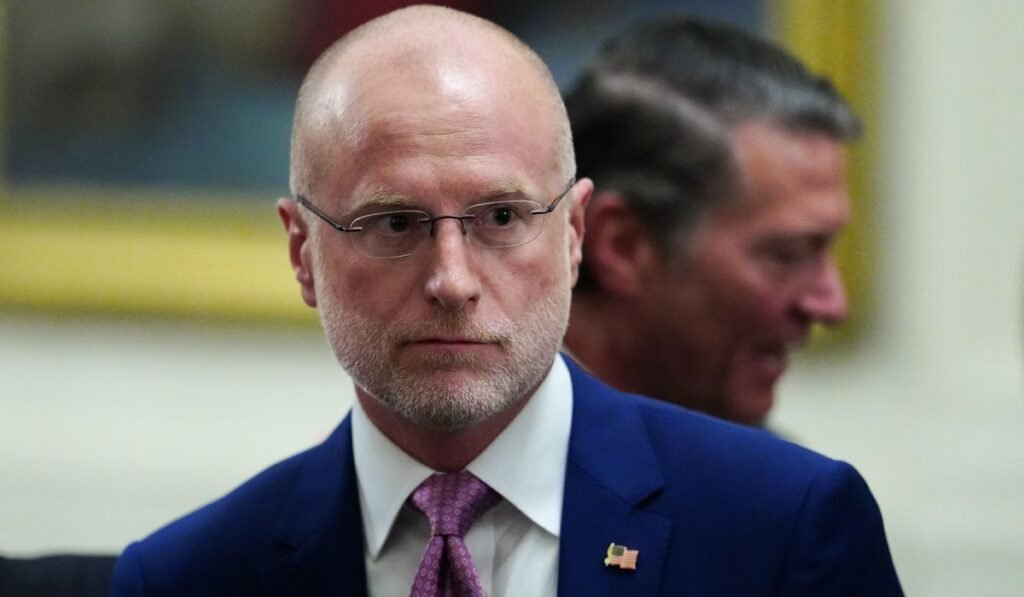 FCC reviews ABC stations’ broadcast licenses after Kimmel’s ‘expectant widow’ comment