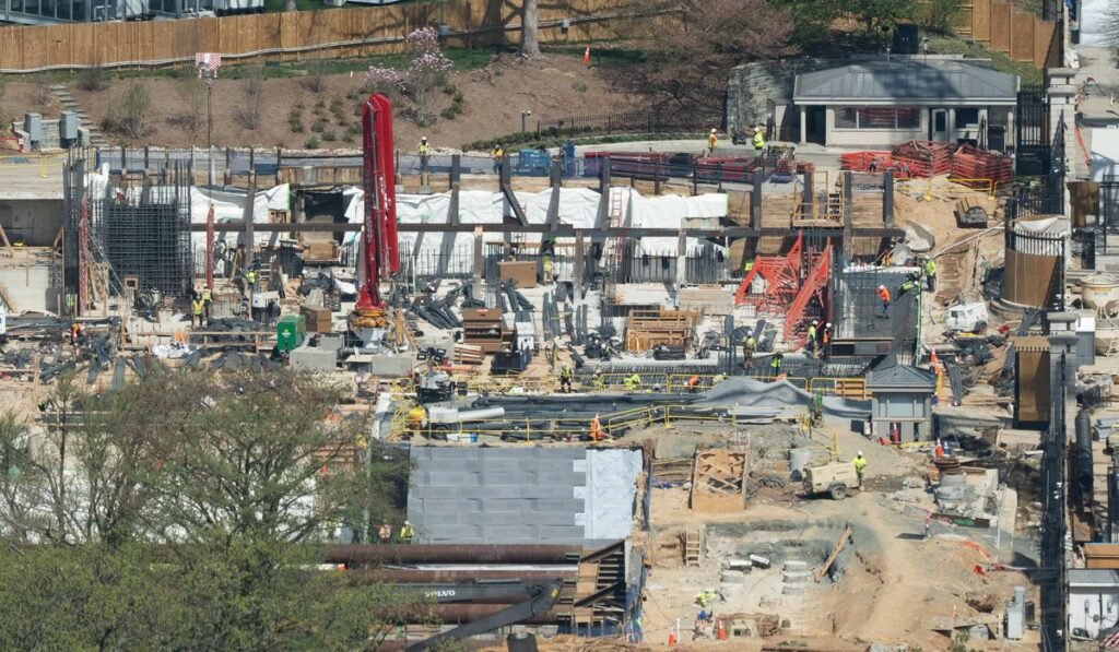 Federal commission approves Trump’s White House ballroom after judge halted construction