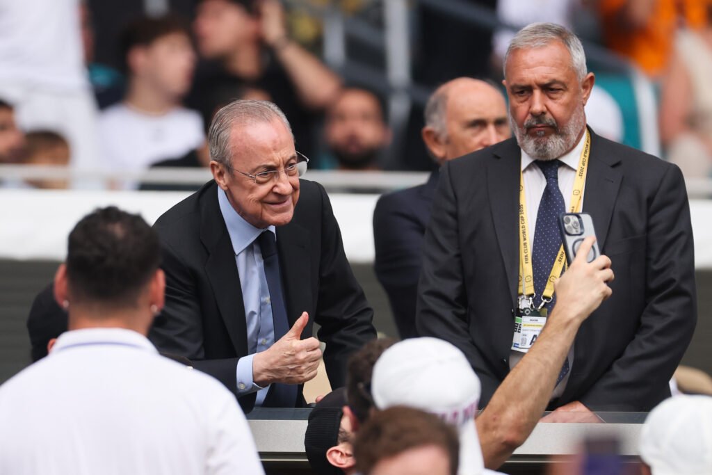 Florentino Perez fumes at Real Madrid players in dressing room