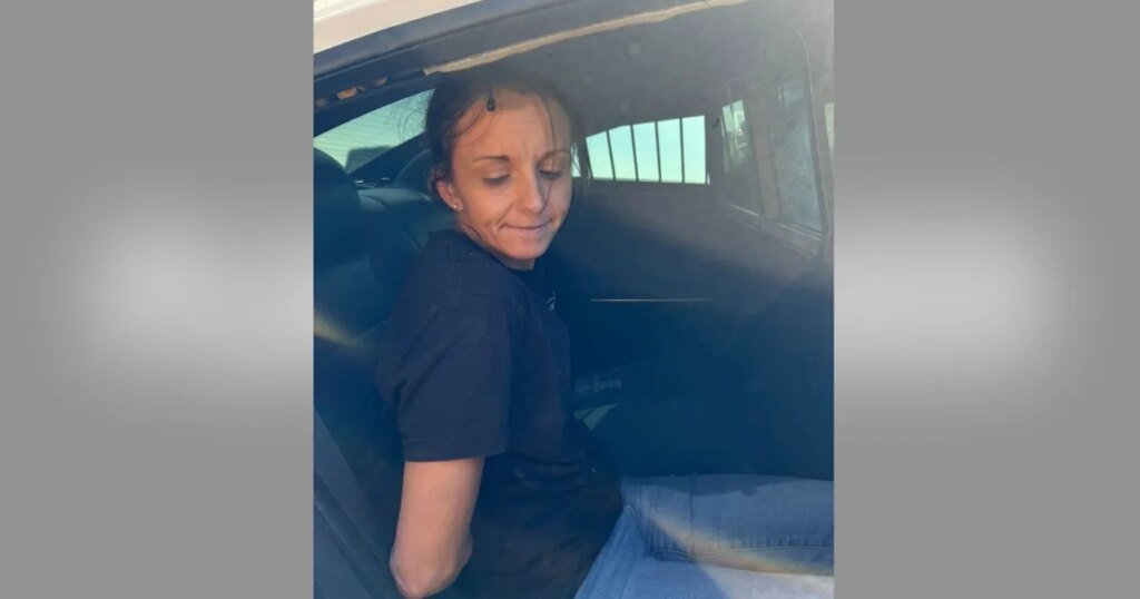 Fugitive Found Hiding in Air Conditioner After 2 Year Search