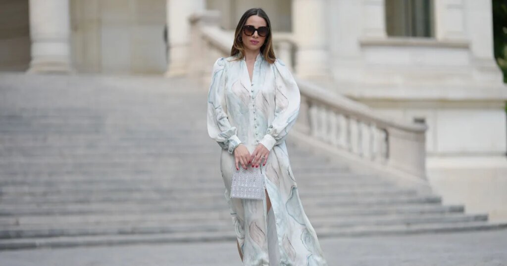 Gold Coast Rich Moms Wear These Classy Spring Dress Styles