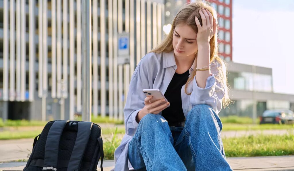 Israeli study finds AI ‘therapist’ helped students, but mental health experts are skeptical