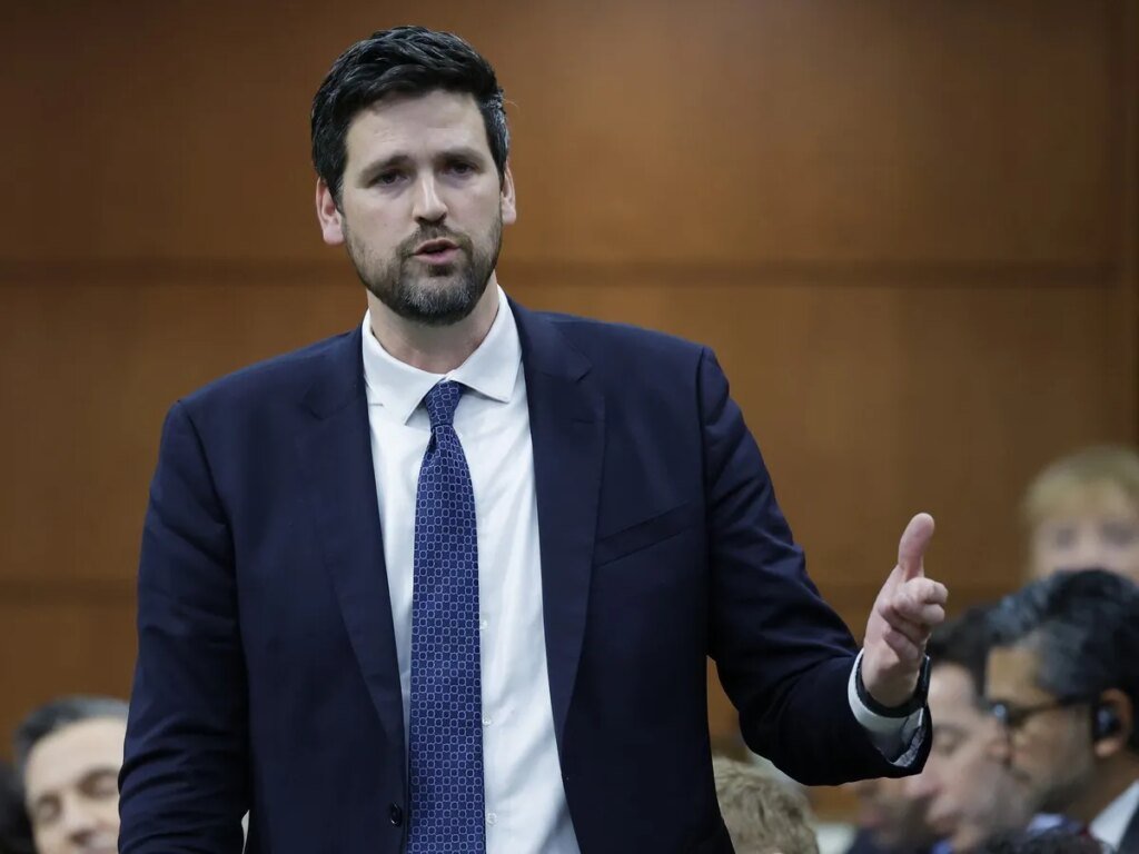 Justice minister 'open' to expanding definition of sexual deepfakes