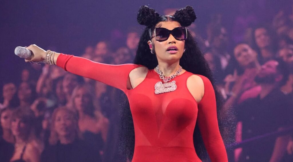 Justin Bieber And Nicki Minaj Hold Spotify Number One For Thirteen Consecutive Days