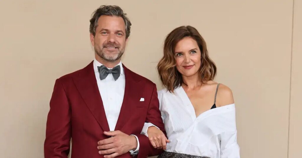 Katie Holmes ‘Likes’ Joshua Jackson Dating Comment