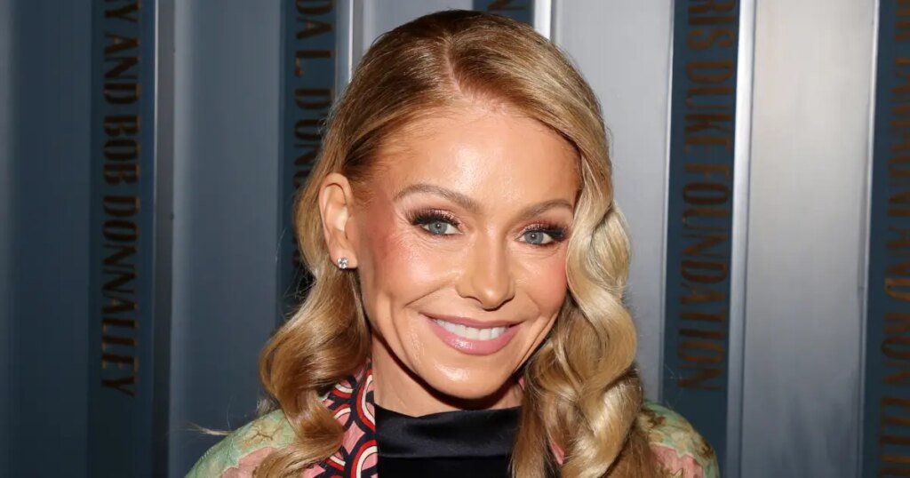 Kelly Ripa Swears by This Shopper-Loved $20 Anti-Aging Serum