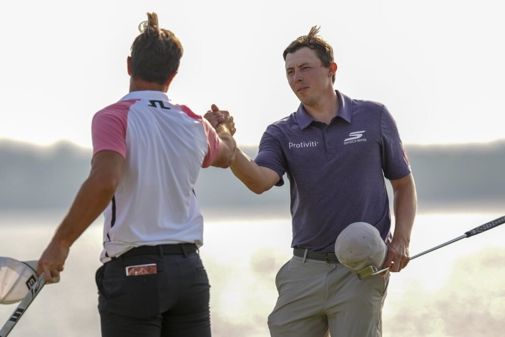 Matt Fitzpatrick builds 3-shot lead at RBC Heritage, but Scottie Scheffler lurks