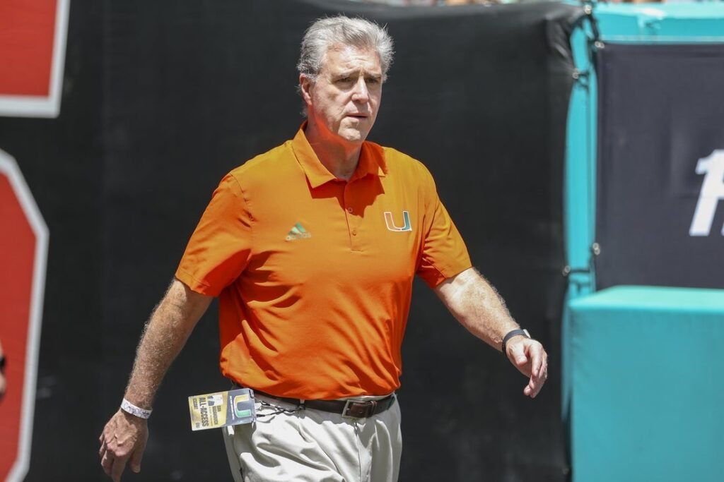 Miami athletic director Dan Radakovich retiring June 1