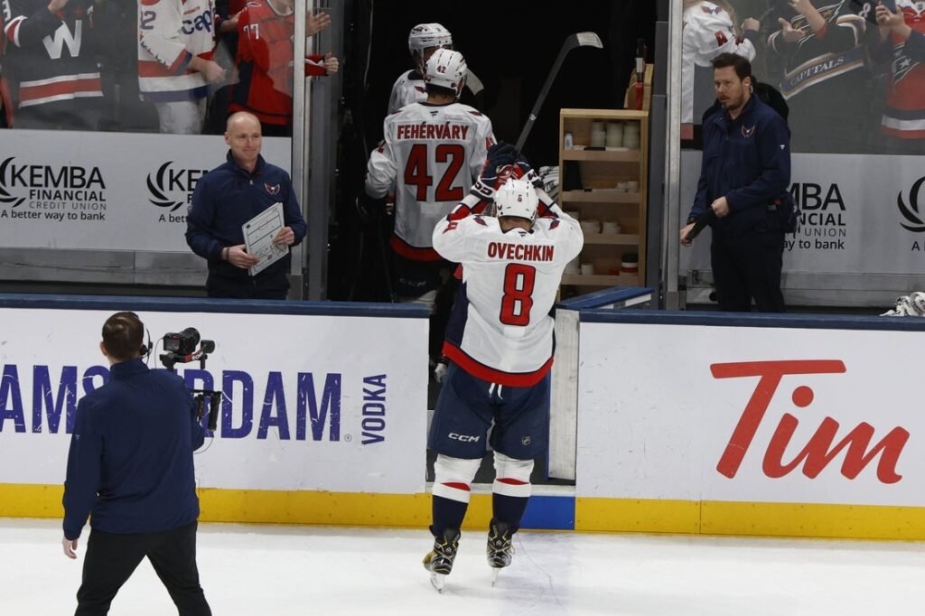 NHL roundup: Alex Ovechkin earns assist in possible finale